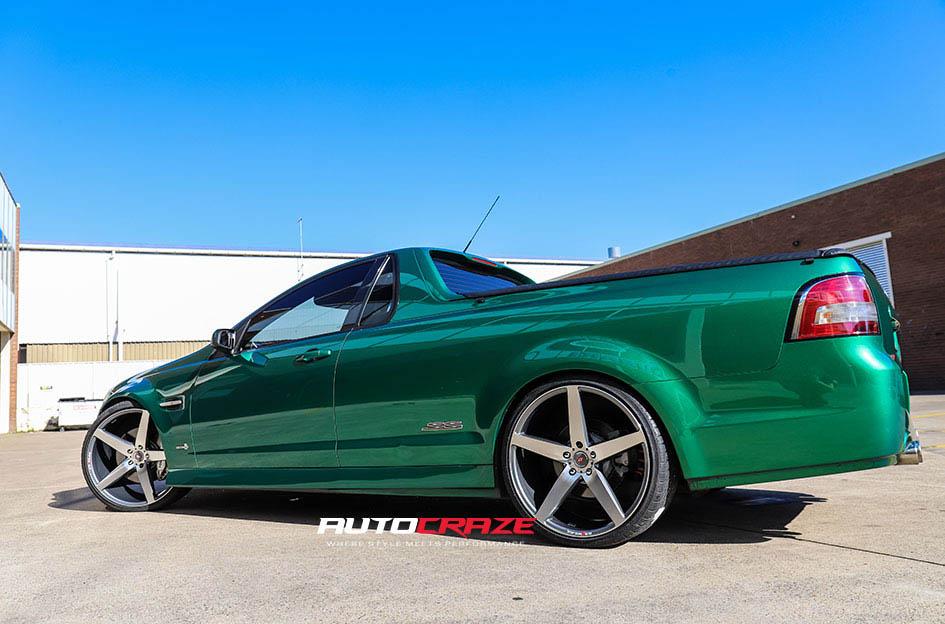 HOLDEN-COMMODORE-SSV-IFG-8-GUNMETAL-MACHINED-FACE